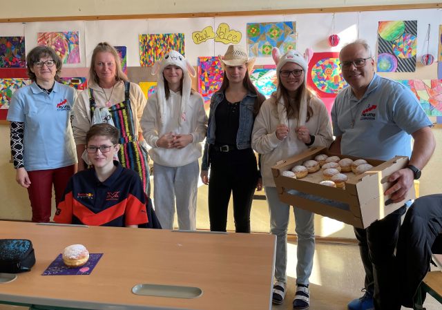 Fasching k