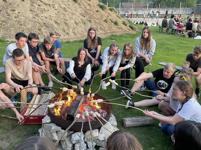 Lagerfeuer 12