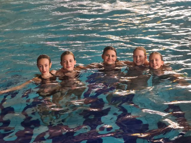 Schwimmbad 2